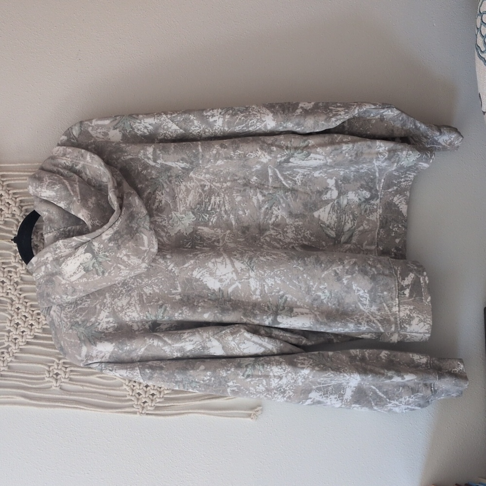 Arizona Men's Super Soft Fleece Hoodie, Camouflage, Size Large, Like New - Picture 6 of 7
